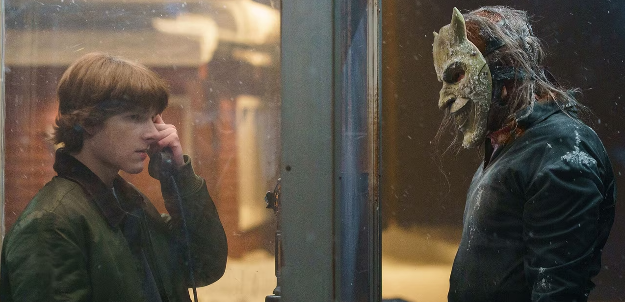 Black Phone 2 – Khi Con Người Đối Diện Với Nỗi Đau Thay Vì Trốn Chạy