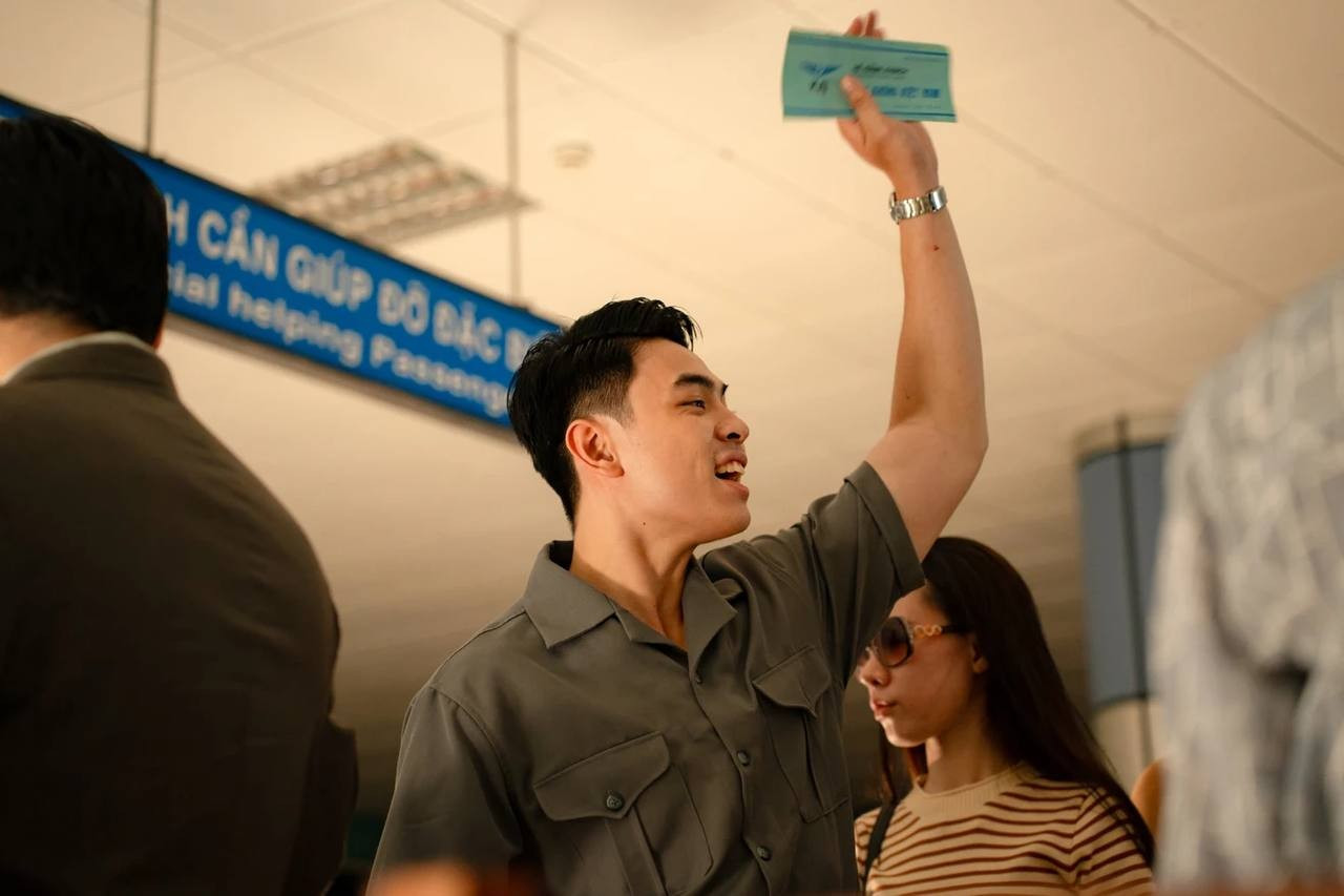Con Trai Thái Hòa Lần Đầu Đóng Phim: Thiên Minh Gây Bất Ngờ Trong “Tử Chiến Trên Không”