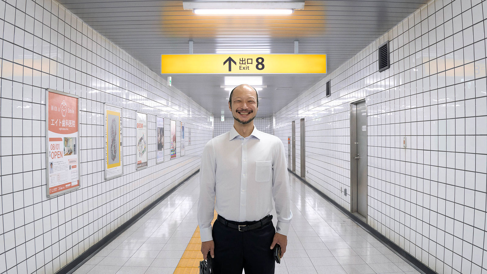 Exit 8 – Mê cung tâm lý trong ga tàu điện ngầm Tokyo